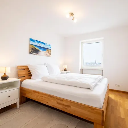 Großzügige In Am Südstrand Mit Balkon&meerblick 28 *